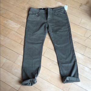 DL1961 Mens Olive Jeans